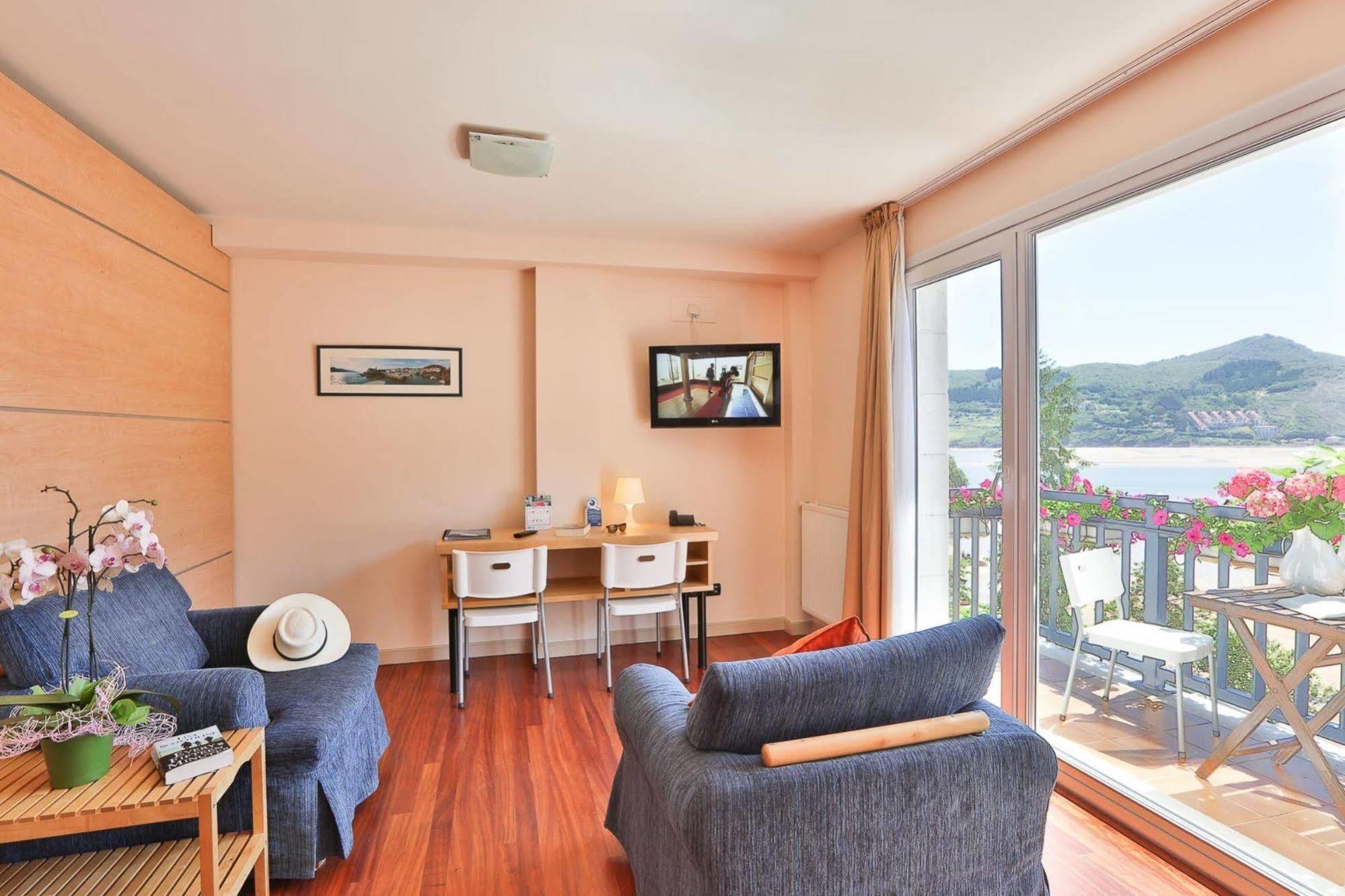 Apartamentos Mundaka Exteriör bild